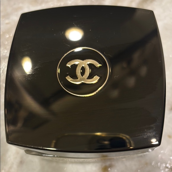 CHANEL Sublimage Masque Jar and Brush - Picture 2 of 5